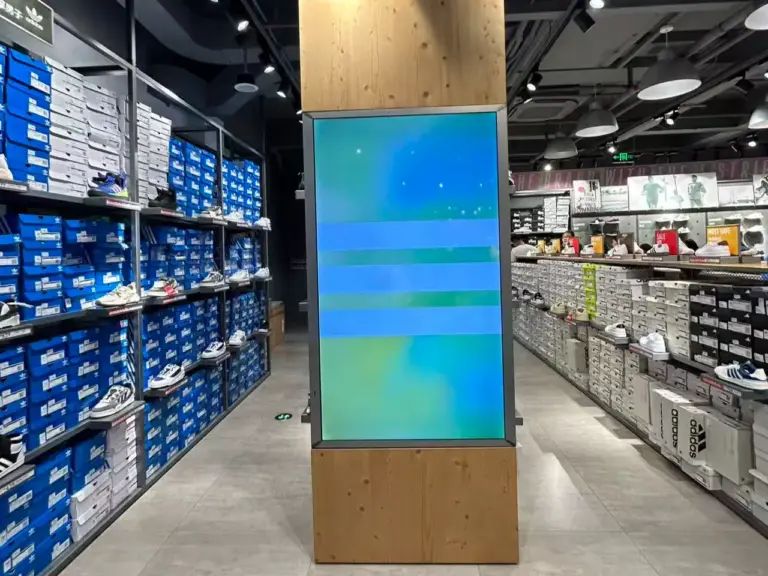 How to Choose Digital Signage Displays for Business: Key Factors Buyers Should Compare